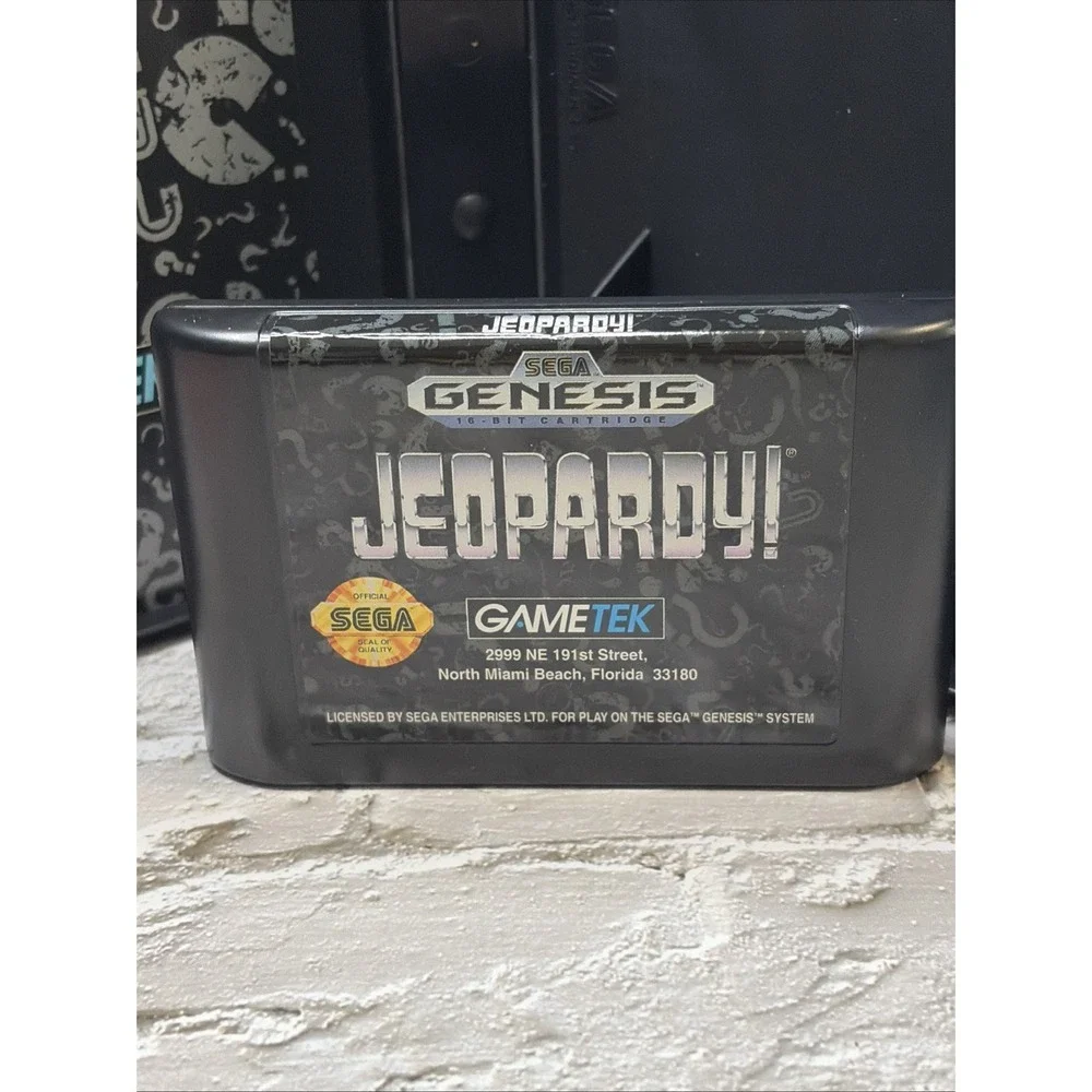 Sega Genesis Bundle Jungle Strike Jeopardy Super Battleship CIB Games NM